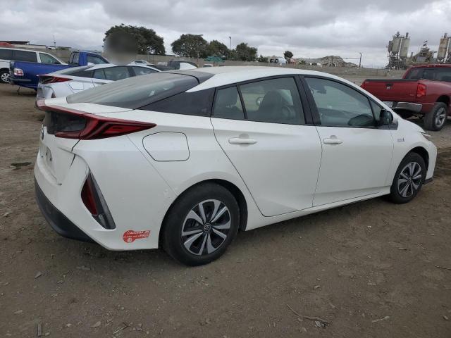 Photo 2 VIN: JTDKARFP6H3067260 - TOYOTA PRIUS PRIM 