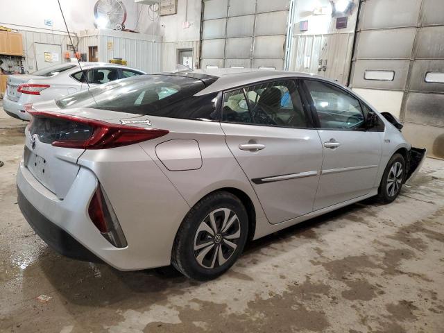 Photo 2 VIN: JTDKARFP6J3068575 - TOYOTA PRIUS 