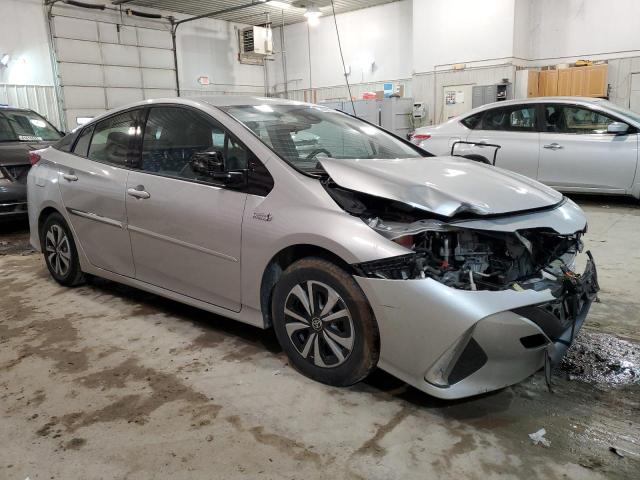 Photo 3 VIN: JTDKARFP6J3068575 - TOYOTA PRIUS 