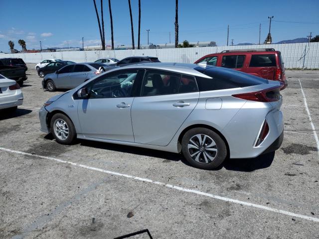 Photo 1 VIN: JTDKARFP6J3070651 - TOYOTA PRIUS 