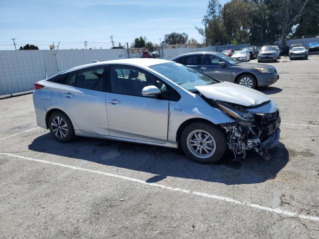 Photo 3 VIN: JTDKARFP6J3070651 - TOYOTA PRIUS 