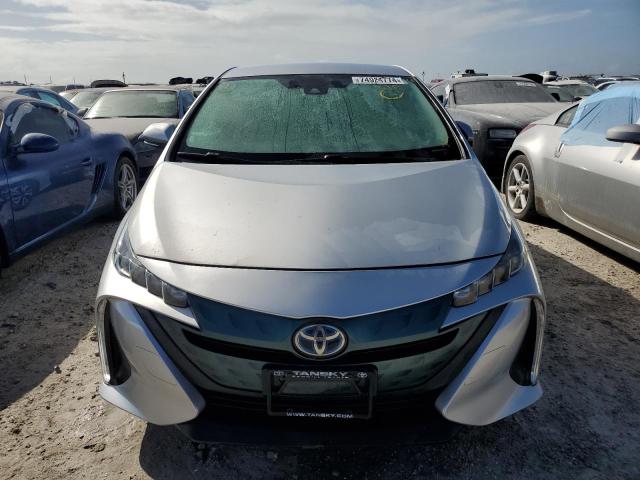 Photo 4 VIN: JTDKARFP6J3075235 - TOYOTA PRIUS PRIM 