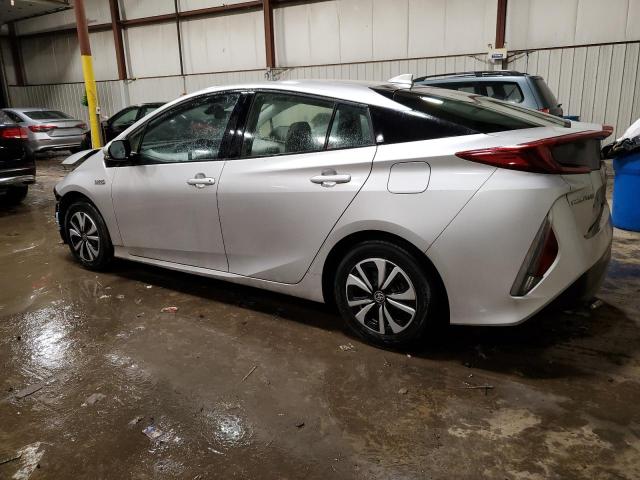 Photo 1 VIN: JTDKARFP6J3075638 - TOYOTA PRIUS 