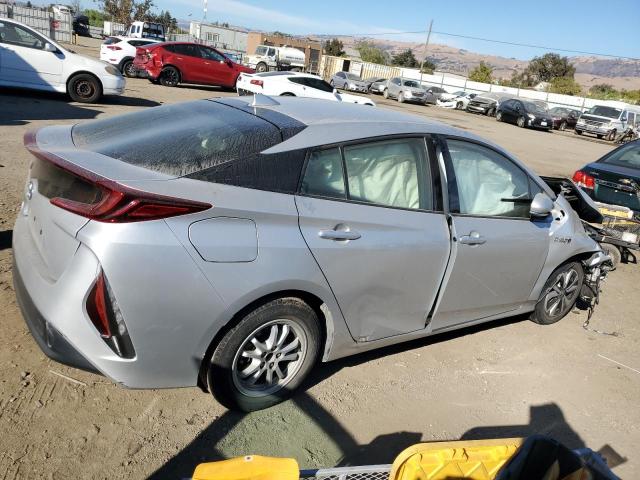 Photo 2 VIN: JTDKARFP6J3084162 - TOYOTA PRIUS PRIM 