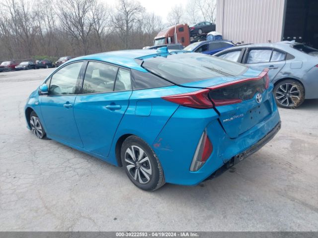 Photo 2 VIN: JTDKARFP6J3085800 - TOYOTA PRIUS PRIME 