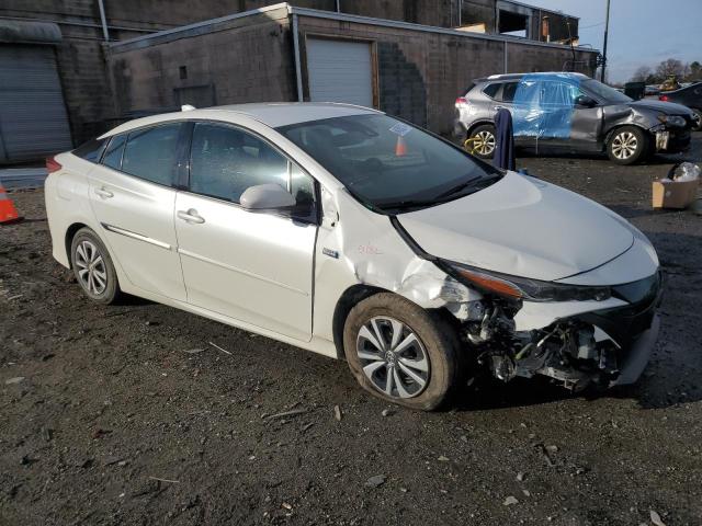 Photo 3 VIN: JTDKARFP6J3088843 - TOYOTA PRIUS PRIM 