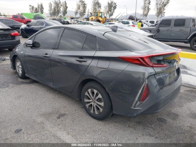 Photo 2 VIN: JTDKARFP6L3134478 - TOYOTA PRIUS PRIME 