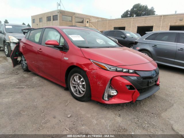 Photo 0 VIN: JTDKARFP6L3135498 - TOYOTA PRIUS PRIME 