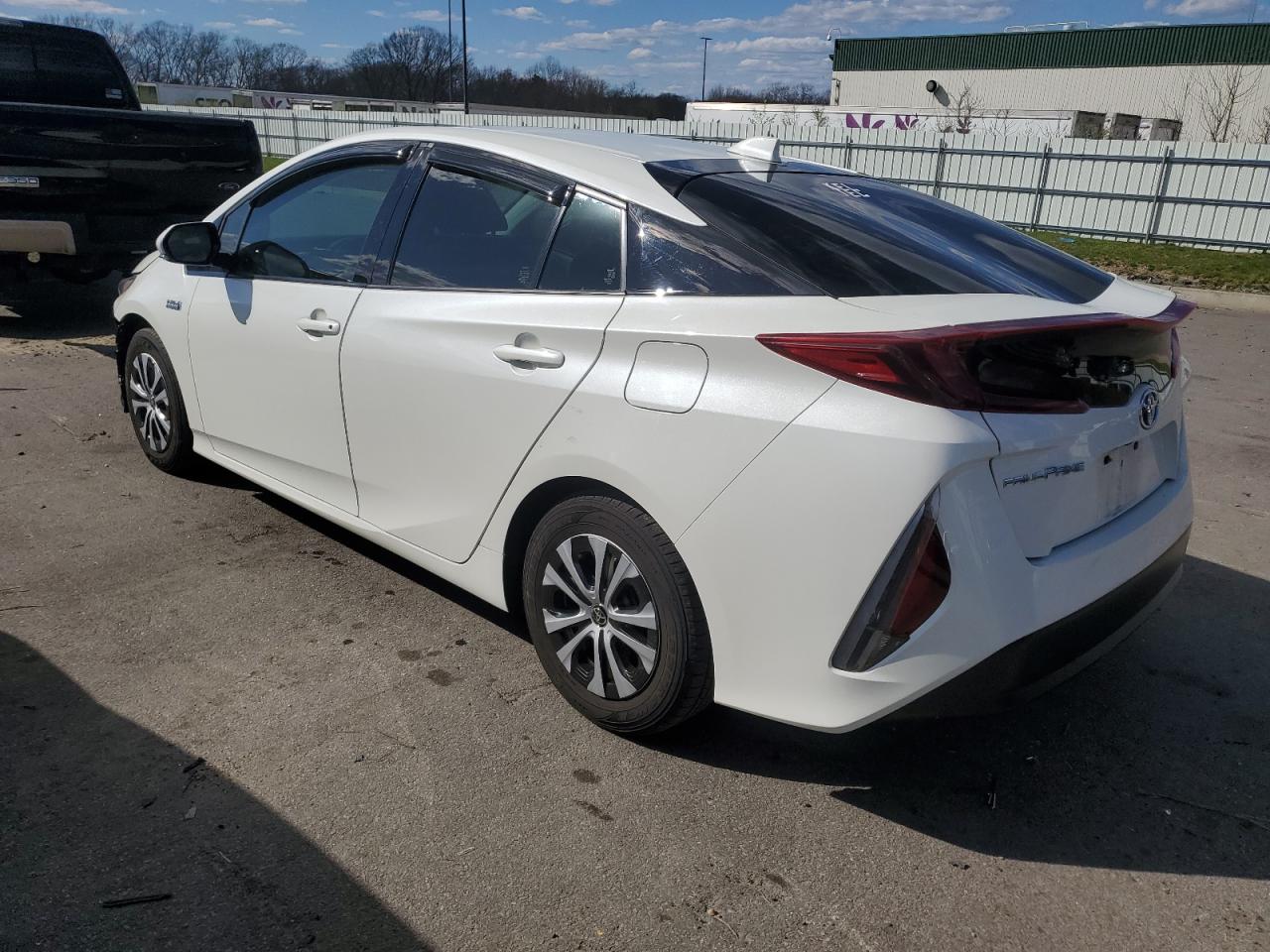 Photo 1 VIN: JTDKARFP6L3137722 - TOYOTA PRIUS 