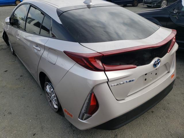 Photo 2 VIN: JTDKARFP6L3138904 - TOYOTA PRIUS PRIM 