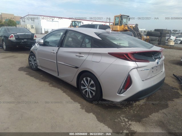 Photo 2 VIN: JTDKARFP6L3147487 - TOYOTA PRIUS PRIME 