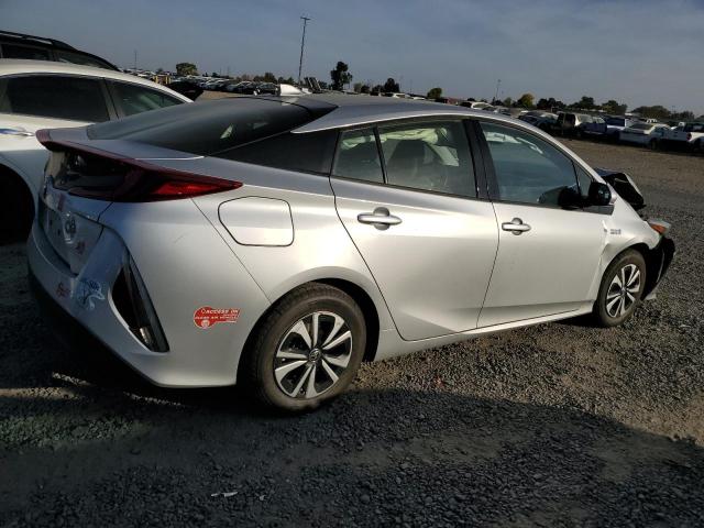 Photo 2 VIN: JTDKARFP7H3034851 - TOYOTA PRIUS 