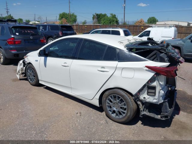 Photo 2 VIN: JTDKARFP7H3038690 - TOYOTA PRIUS PRIME 