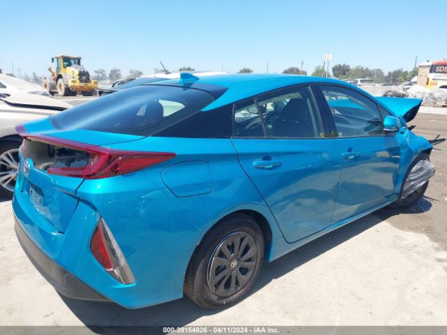 Photo 3 VIN: JTDKARFP7H3068014 - TOYOTA PRIUS PRIME 