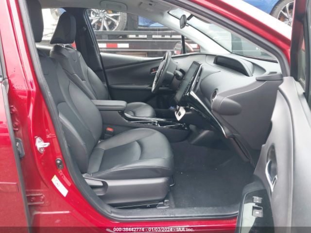 Photo 4 VIN: JTDKARFP7J3077186 - TOYOTA PRIUS PRIME 