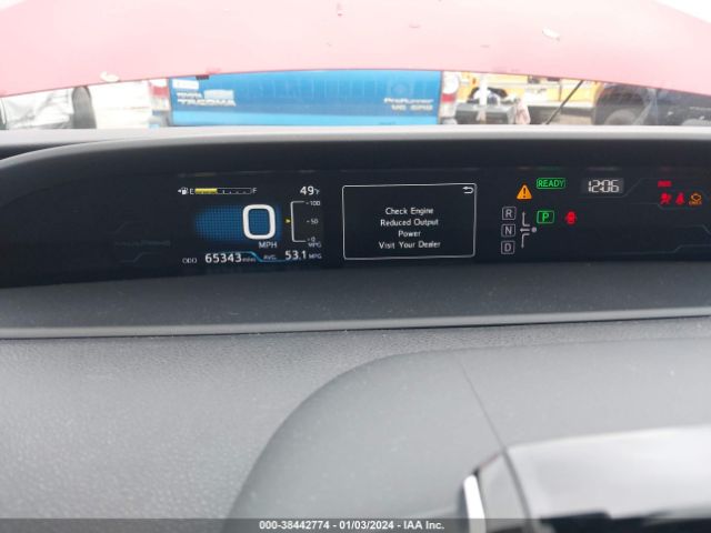 Photo 6 VIN: JTDKARFP7J3077186 - TOYOTA PRIUS PRIME 