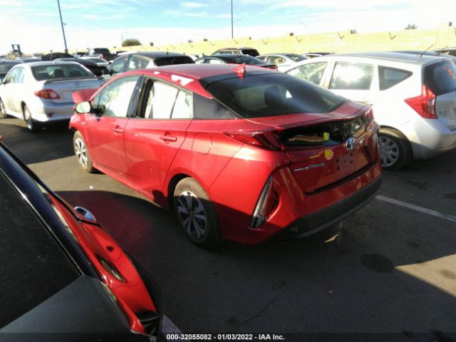 Photo 2 VIN: JTDKARFP7K3116828 - TOYOTA PRIUS PRIME 