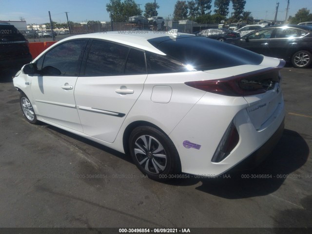 Photo 2 VIN: JTDKARFP7K3117123 - TOYOTA PRIUS PRIME 