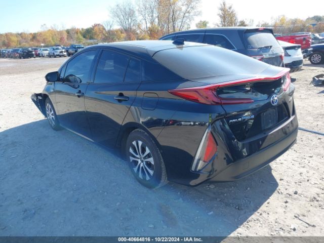 Photo 2 VIN: JTDKARFP7L3137910 - TOYOTA PRIUS PRIME 