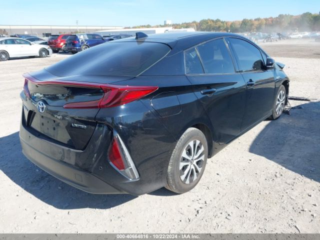 Photo 3 VIN: JTDKARFP7L3137910 - TOYOTA PRIUS PRIME 