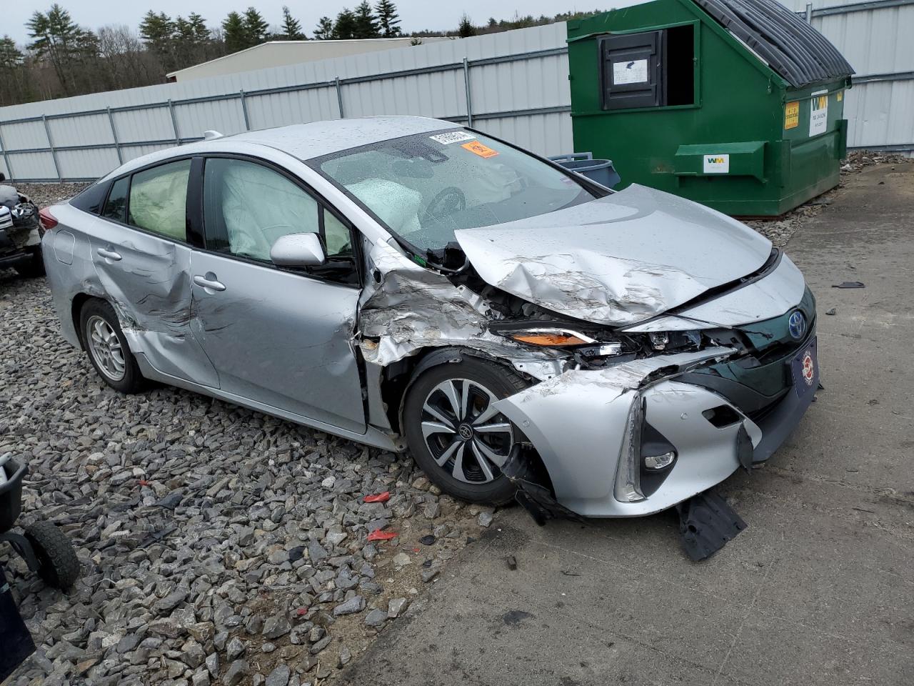 Photo 3 VIN: JTDKARFP8H3006329 - TOYOTA PRIUS 