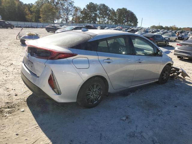 Photo 2 VIN: JTDKARFP8H3006606 - TOYOTA PRIUS 