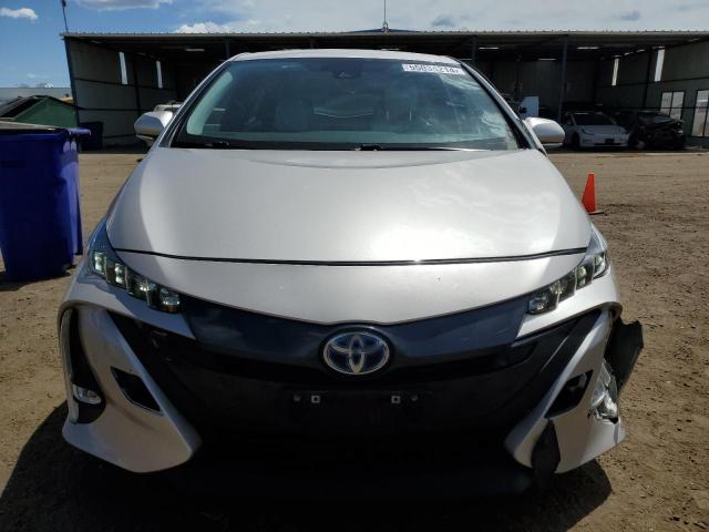 Photo 4 VIN: JTDKARFP8H3011529 - TOYOTA PRIUS 