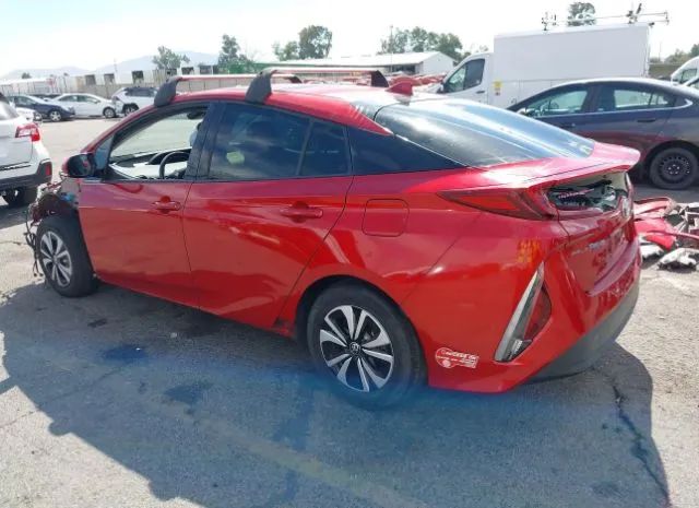 Photo 2 VIN: JTDKARFP8H3013104 - TOYOTA PRIUS PRIME 