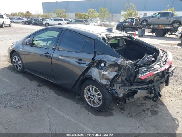 Photo 2 VIN: JTDKARFP8H3053098 - TOYOTA PRIUS PRIME 