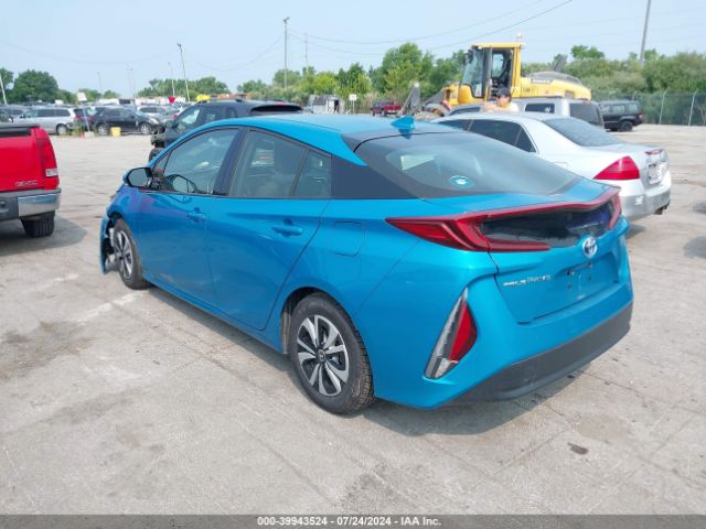 Photo 2 VIN: JTDKARFP8J3076161 - TOYOTA PRIUS PRIME 