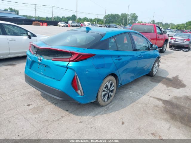 Photo 3 VIN: JTDKARFP8J3076161 - TOYOTA PRIUS PRIME 