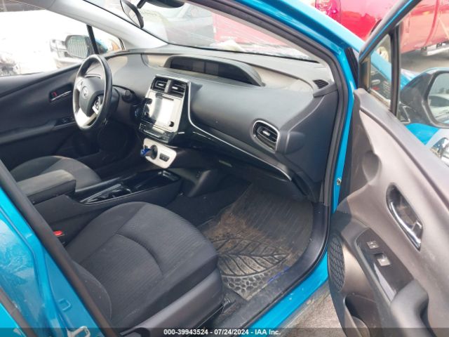 Photo 4 VIN: JTDKARFP8J3076161 - TOYOTA PRIUS PRIME 