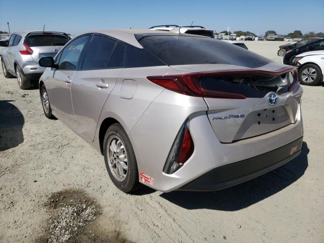 Photo 2 VIN: JTDKARFP8J3091520 - TOYOTA PRIUS PRIM 