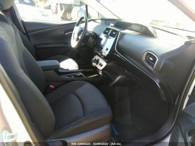 Photo 4 VIN: JTDKARFP8J3097852 - TOYOTA PRIUS PRIM 