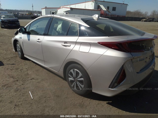 Photo 2 VIN: JTDKARFP8K3111010 - TOYOTA PRIUS 