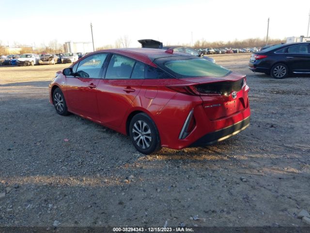 Photo 2 VIN: JTDKARFP8L3125524 - TOYOTA PRIUS PRIME 