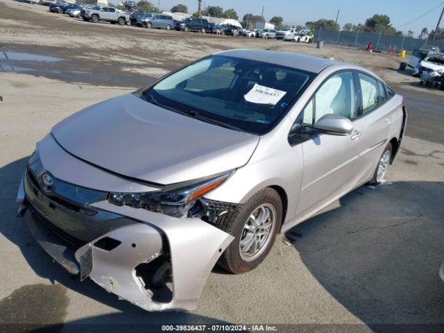 Photo 1 VIN: JTDKARFP8L3135180 - TOYOTA PRIUS PRIME 