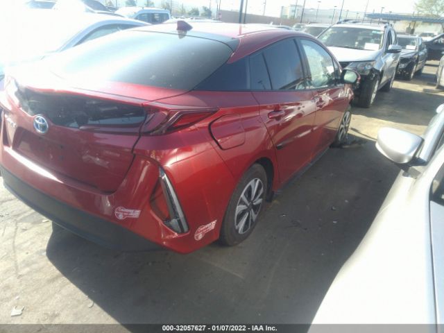 Photo 3 VIN: JTDKARFP9H3012768 - TOYOTA PRIUS 