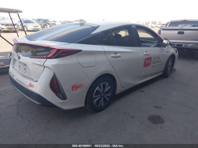 Photo 3 VIN: JTDKARFP9H3020160 - TOYOTA PRIUS PRIME 