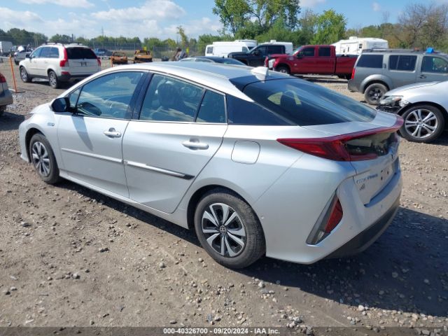 Photo 2 VIN: JTDKARFP9H3048850 - TOYOTA PRIUS PRIME 