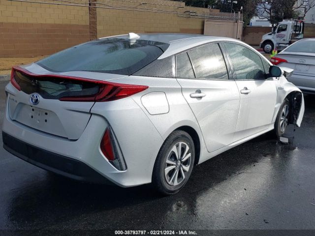 Photo 3 VIN: JTDKARFP9H3062523 - TOYOTA PRIUS PRIME 