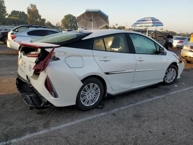 Photo 2 VIN: JTDKARFP9J3086150 - TOYOTA PRIUS PRIM 