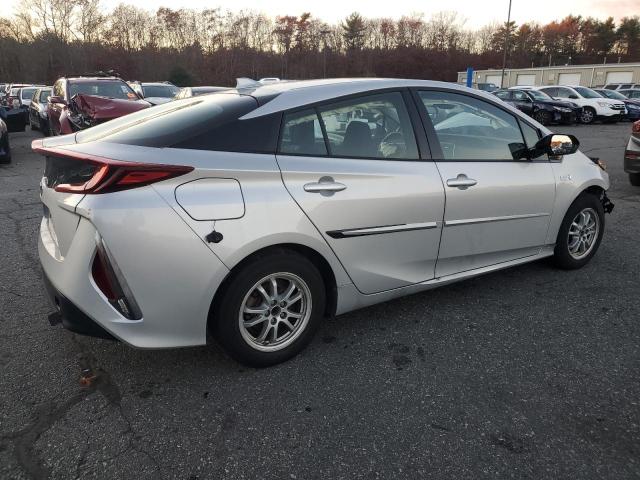 Photo 2 VIN: JTDKARFP9J3087458 - TOYOTA PRIUS PRIM 