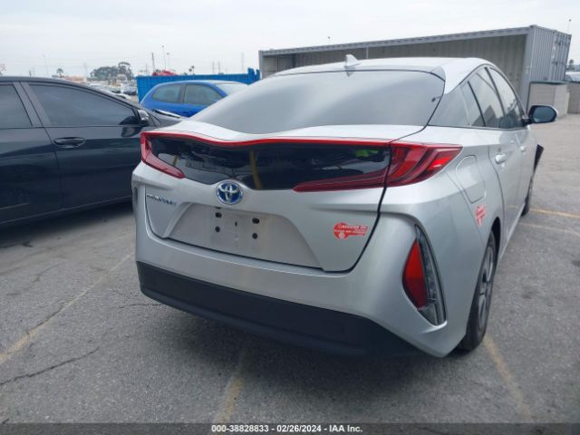 Photo 3 VIN: JTDKARFP9J3090893 - TOYOTA PRIUS PRIME 