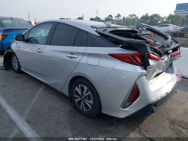 Photo 2 VIN: JTDKARFP9J3099125 - TOYOTA PRIUS PRIME 