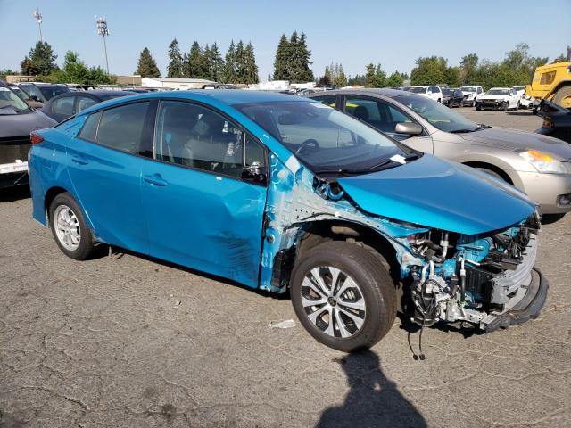 Photo 3 VIN: JTDKARFP9L3138461 - TOYOTA PRIUS 