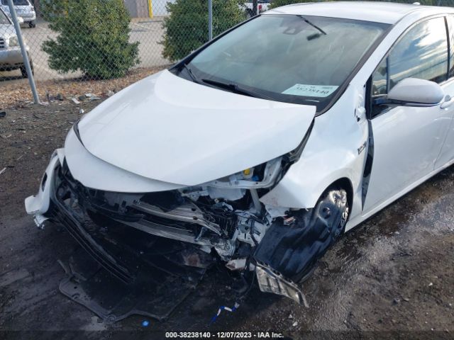 Photo 5 VIN: JTDKARFP9L3150948 - TOYOTA PRIUS PRIME 