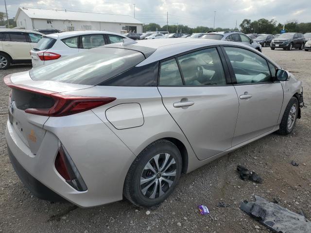 Photo 2 VIN: JTDKARFP9L3153011 - TOYOTA PRIUS 