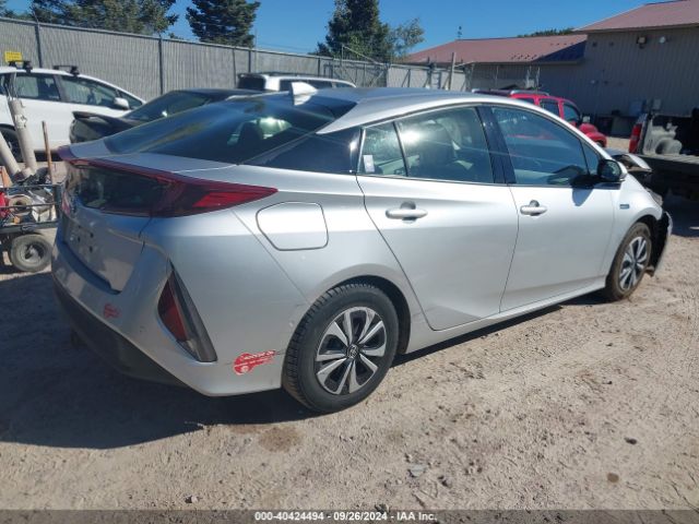 Photo 3 VIN: JTDKARFPXH3025044 - TOYOTA PRIUS PRIME 