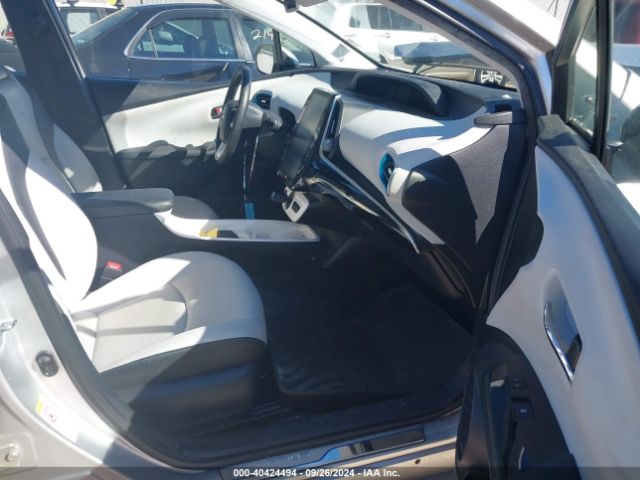 Photo 4 VIN: JTDKARFPXH3025044 - TOYOTA PRIUS PRIME 